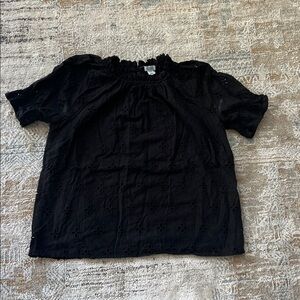 ‼️ Black Eyelet Top ‼️